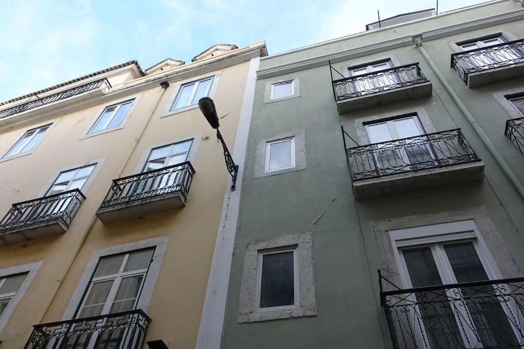 Charm And Fantastic View In A Fully Equipped Home In Center Lisboa 外观 照片